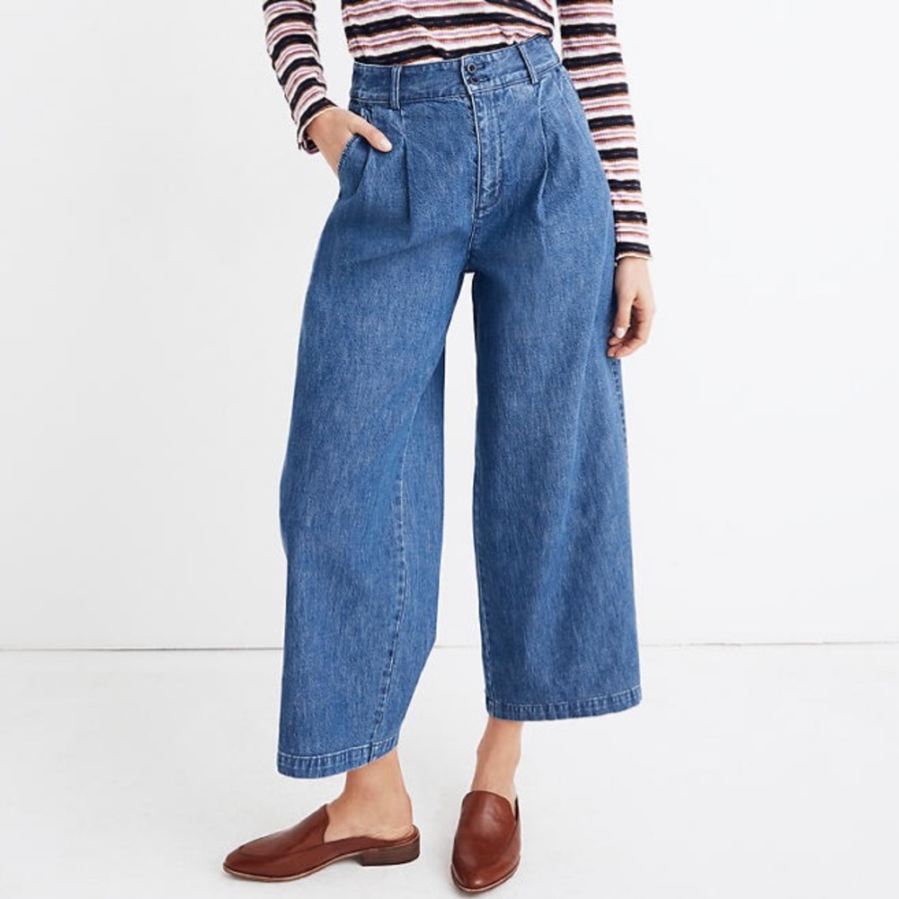 Great condition! Madewell cropped wide leg jeans size 4